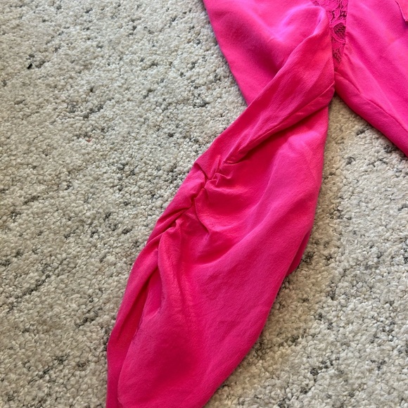 BCBG XS silk blouse Elegant Pink Lace Women's Top GUC - Picture 11 of 16